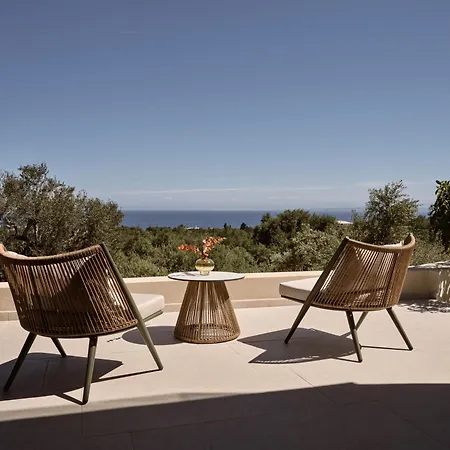 Dila Grand Villa, A 5acres Secluded Sanctuary With Pool, By Thinkvilla Villa