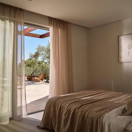 Villa Dila Grand Villa, A 5acres Secluded Sanctuary With Pool, By Thinkvilla *
