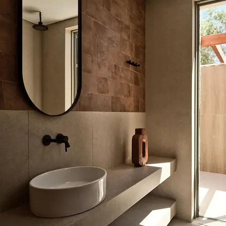 Willa Dila Grand Villa, A 5acres Secluded Sanctuary With Pool, By Thinkvilla Tsilivi (Zakynthos)