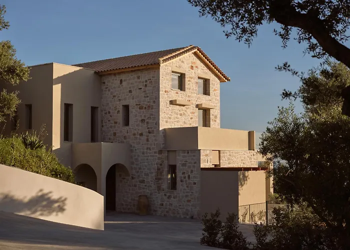 Dila Grand Villa, A 5acres Secluded Sanctuary With Pool, By Thinkvilla فيلة